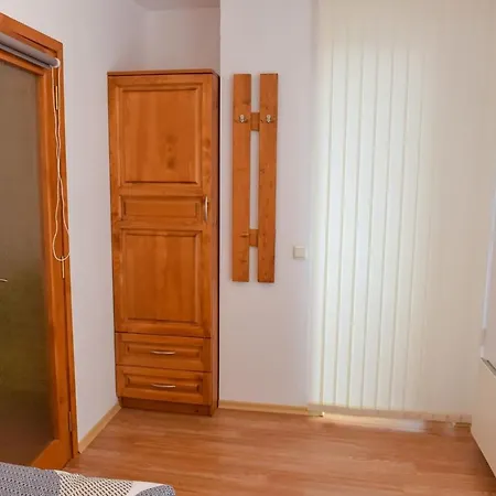Two Bedroom In Front Of Gondola